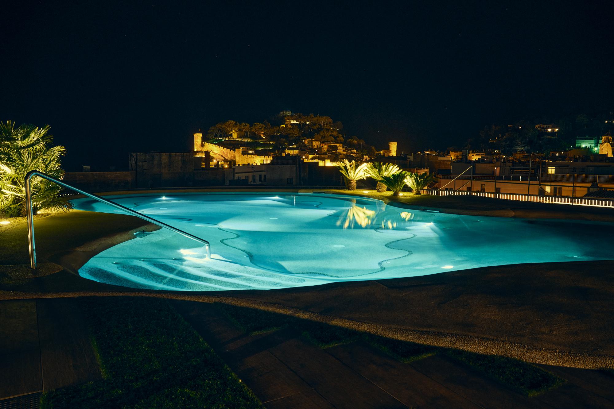 Hotel Delfin トッサ・デ・マール エクステリア 写真